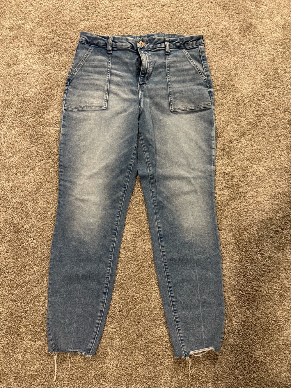 American Eagle Outfitters Faded Blue Women's Denim Curvy Super High Rise Jegging